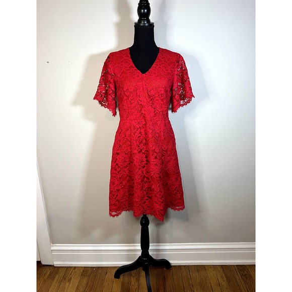 Draper James Dresses & Skirts - Draper James Red lace dress